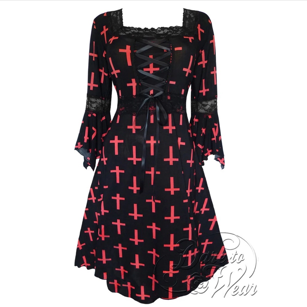 Dare to wear Renaissance Dress in Belladonna